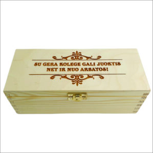 ARBATINĖ 3 SKYRIŲ „SU GERA KOLEGE.“