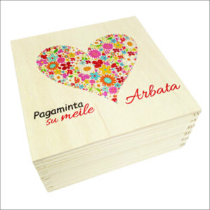 ARBATINĖ 4 SKYRIŲ „PAGAMINTA SU MEILE“