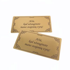 AUKSO SPALVOS PLOKŠTELĖ „AČIŪ, KAD UŽAUGINOTE MANO SVAJONIŲ VYRĄ“