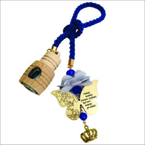 AUTOMOBILIO PAKABUKAS SU DRUGELIU „NELEISK MAŽIEMS PROTAMS ĮRODINĖTI...“