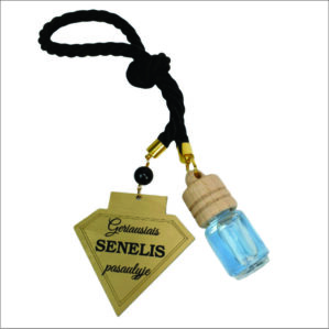 AUTOMOBILIO PAKABUKAS „GERIAUSIAS SENELIS PASAULYJE“