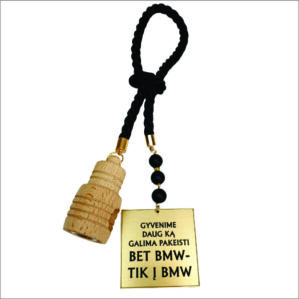 AUTOMOBILIO PAKABUKAS „GYVENIME DAUG KĄ GALIMA PAKEISTI, BET BMW..“