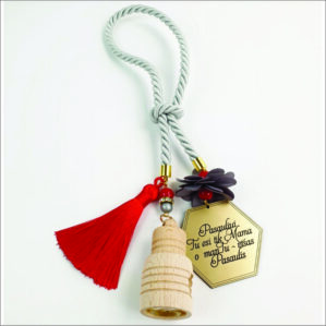 AUTOMOBILIO PAKABUKAS „PASAULIUI TU ESI TIK MAMA, MAN TU VISAS PASAULIS“