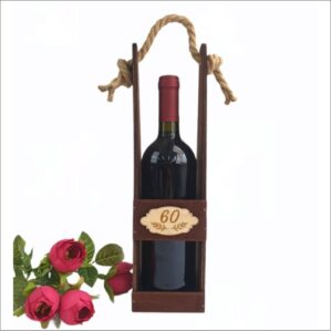 MEDINĖ BUTELIO DĖŽUTĖ „60“