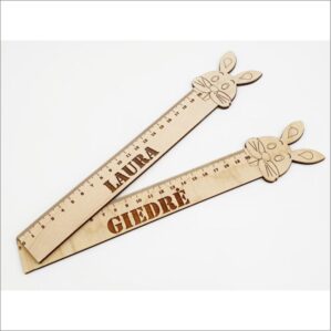 MEDINĖ LINIUOTĖ ZUIKIS (SU JŪSŲ NORIMU VARDU)