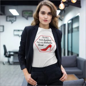 Moteriški marškinėliai "Tobula BOSĖ"